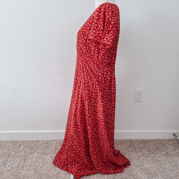 🚫Sold🚫 Dress Midi Wrap Floral Silk Puff Sleeve Red NWOT - Picture 5 of 9